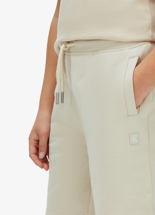 Calvin Klein Korte joggingbroek met logoborduring - detail 4 beige