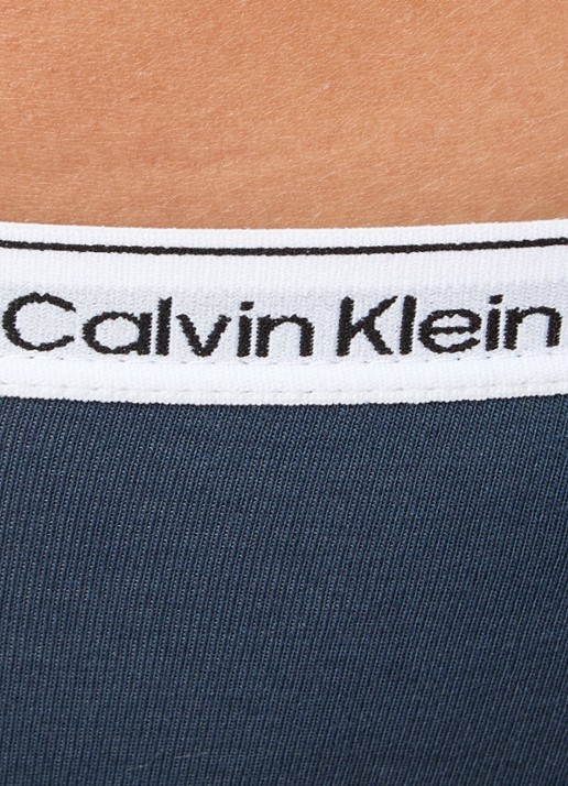 Calvin Klein Modern hipster met logoband - detail 3 ink / blauw