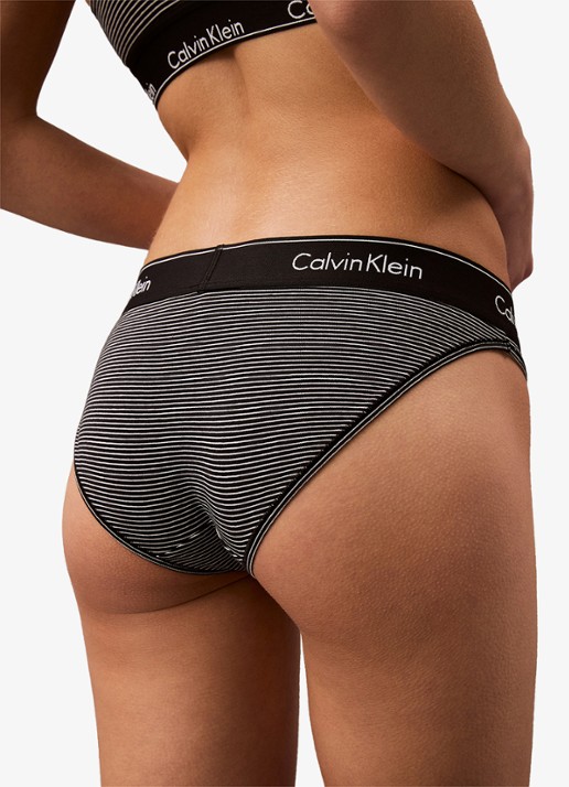 Calvin Klein Modern hipster met logoband - achterkant 5 hairline stripe black / zwart