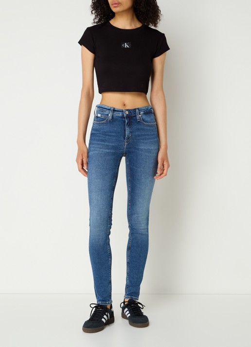 Calvin Klein Ribgebreide crop top met logo - voorkant 4 zwart