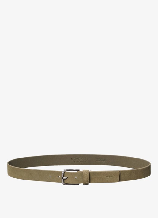 Calvin Klein Riem van suède - detail 2 bronsgroen