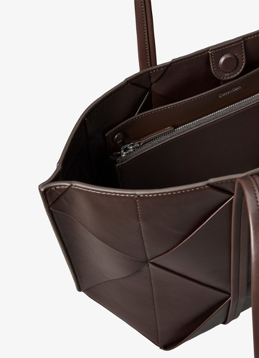 Calvin Klein Shopper met gevlochten detail - detail 2 delicioso-bal /  bruin