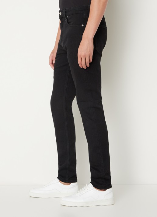 Calvin Klein Slim fit tapered jeans met gekleurde wassing - detail 5 zwart