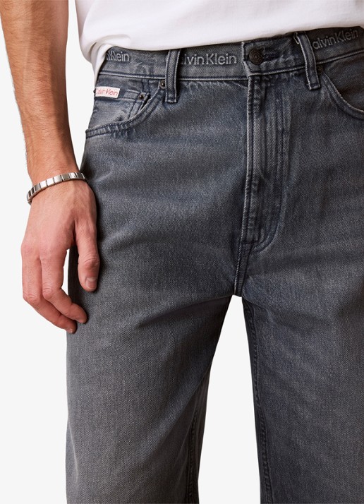 Calvin Klein Straight leg jeans met gekleurde wassing - detail 5 blauwgrijs