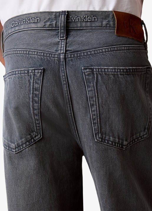 Calvin Klein Straight leg jeans met gekleurde wassing - detail 6 blauwgrijs