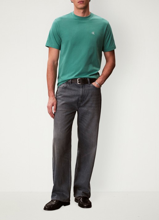 Calvin Klein T-shirt met logoborduring - voorkant 5 wild green-vfl / groen
