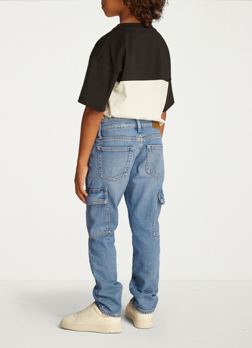Calvin Klein Tapered fit cargojeans met steekzakken - achterkant denim