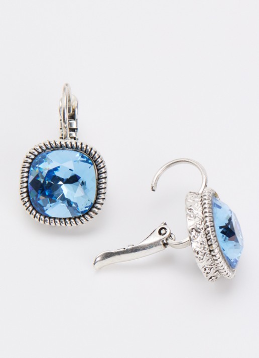 Camps & Camps Oorhangers met Swarovski kristal - detail 3 lichtblauw