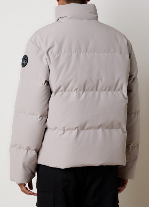 Canada Goose Bayview gewatteerde parka met donsvulling en steekzakken - achterkant beige