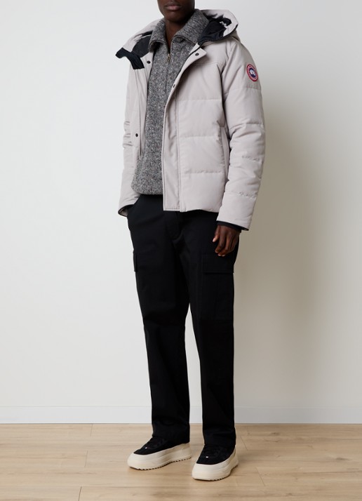 Canada Goose Macmillan gewatteerde parka met donsvulling en steekzakken - voorkant 6 lichtgrijs