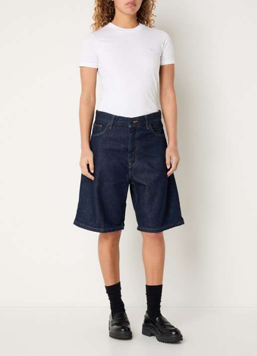 Carhartt WIP Brandon low waist loose fit korte broek van denim met donkere wassing - voorkant 3 indigo