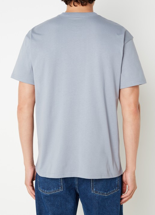 Carhartt WIP Chase T-shirt met logo - achterkant 4 blauwgrijs