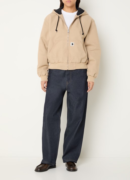 Carhartt WIP Jack met capuchon en logo - voorkant 4 beige
