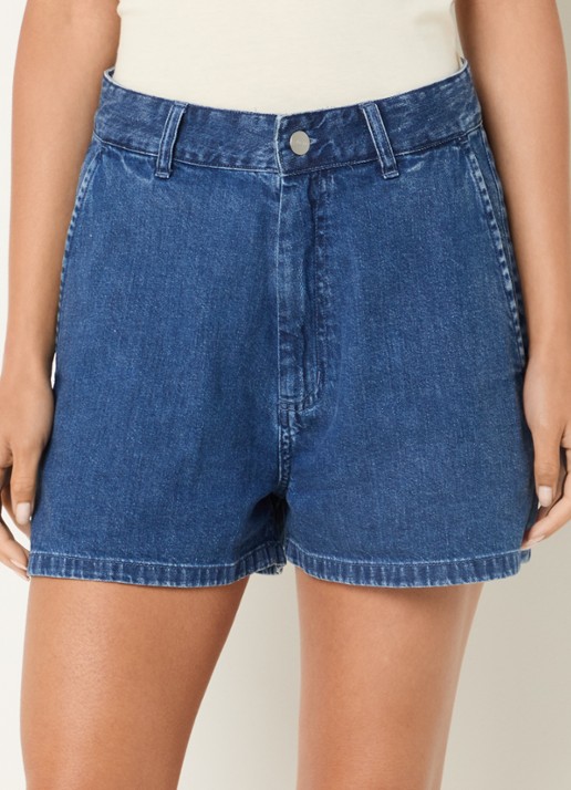 Carhartt WIP Lova Low waist wide fit korte broek van denim met medium wassing
