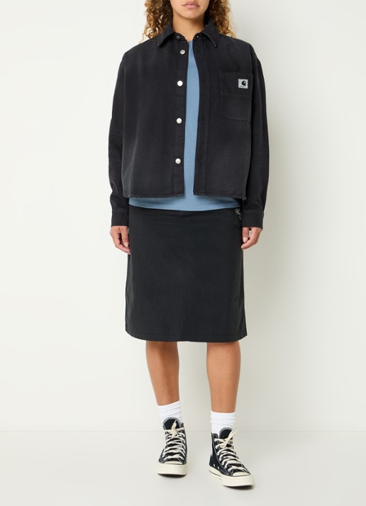 Carhartt WIP Midi rok met logoborduring en steekzakken - voorkant 2 zwart