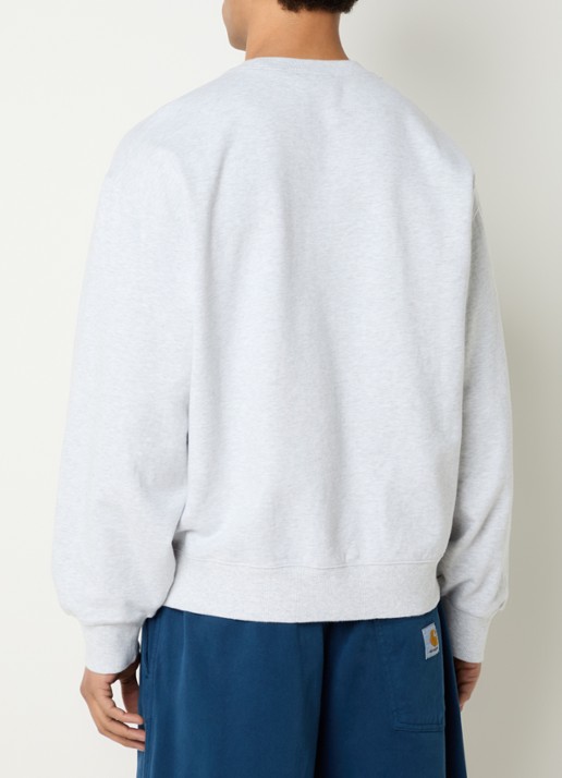 Carhartt WIP Wipp III sweater met logo flockprint - achterkant 4 lichtgrijs