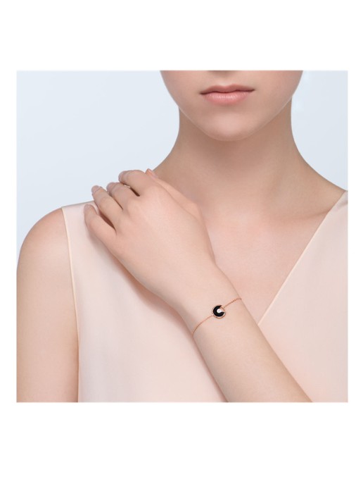 Cartier Amulette de Cartier XS armband van 18 karaat roségoud met diamant CRB6044100 - detail roségoud