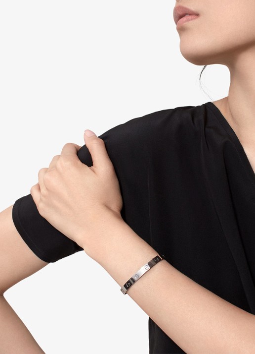 Cartier LOVE bangle, open, klassiek model van 18 karaat witgoud CRB6032517 - voorkant 3 witgoud