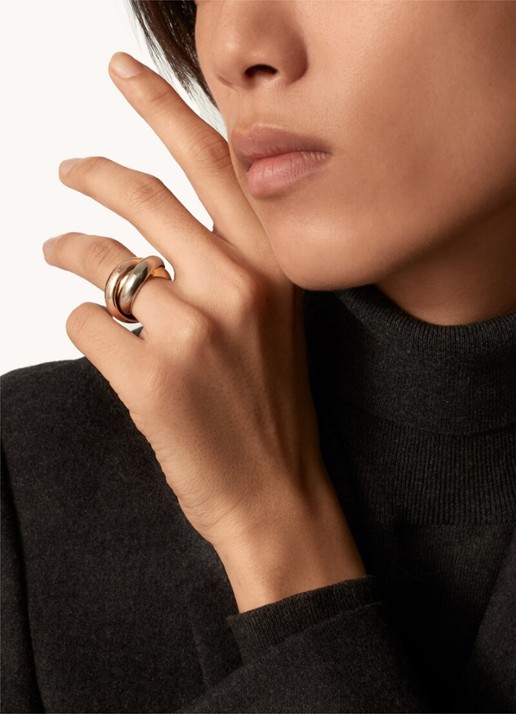 Cartier Trinity XL ring van 18 karaat geel- rosé - en witgoud CRB4239800 - voorkant 2 goud