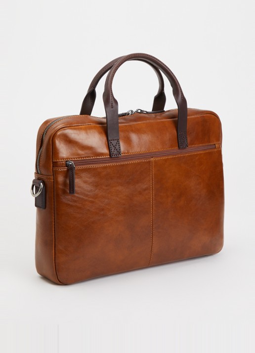 Castelijn & Beerens Lima laptophoes 13 inch - achterkant 3 hazelnootbruin