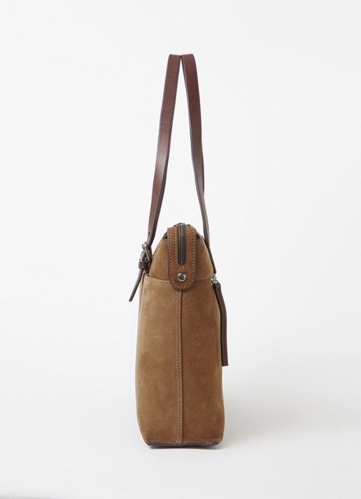 Castelijn & Beerens Nubuck schoudertas met 15,6 inch laptopvak - detail 4 zand