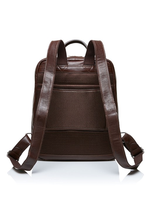 Castelijn & Beerens Rugzak van leer met 15.6 inch laptopvak - voorkant 2 donkerbruin