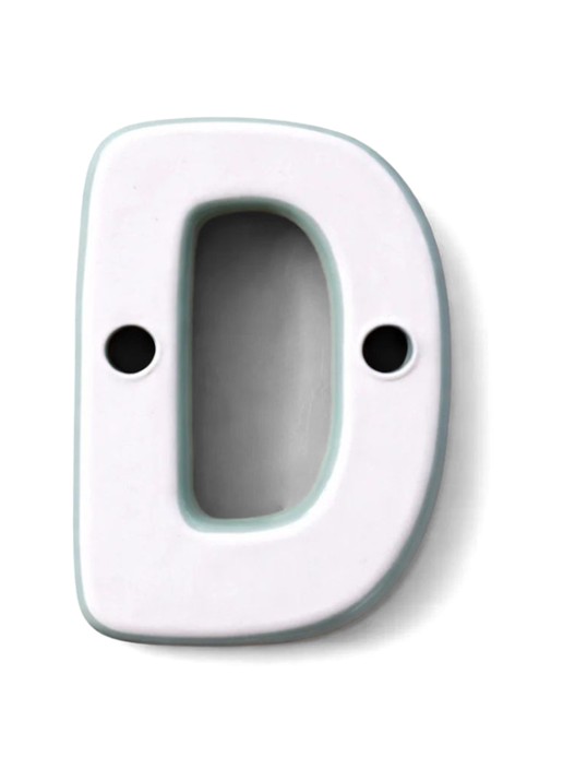 Ceramics by Romy Letter D hanger 10 cm - voorkant 2 oranjerood