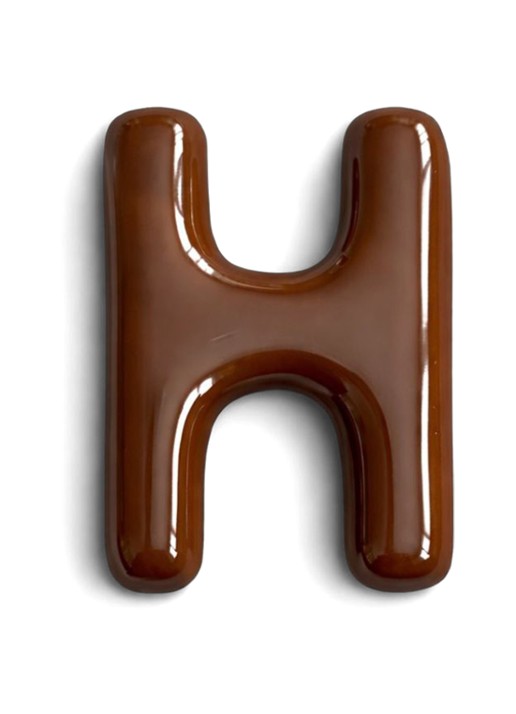 Ceramics by Romy Letter H hanger 10 cm - voorkant bruin