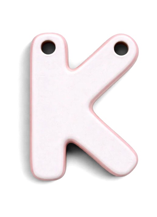 Ceramics by Romy Letter K hanger 10 cm - voorkant 2 lichtroze
