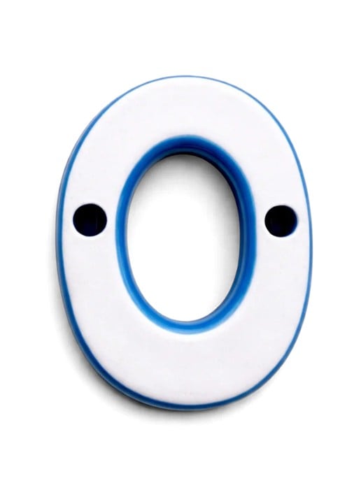 Ceramics by Romy Letter O hanger 10 cm - voorkant 3 bordeauxrood