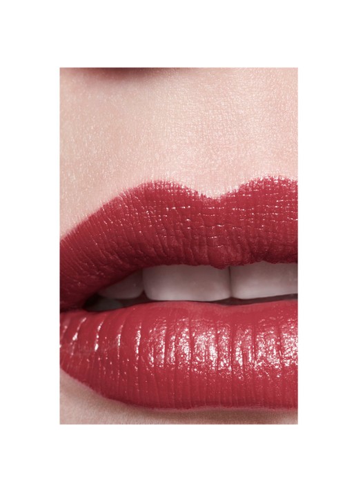 CHANEL BIJZONDER INTENSE LIPPENSTIFT. EXTRACT VAN LICHT EN VERZORGING. NAVULBAAR - detail 6 824 rose invincible 