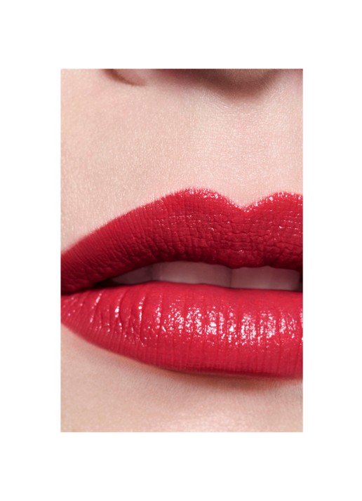 CHANEL BIJZONDER INTENSE LIPPENSTIFT. EXTRACT VAN LICHT EN VERZORGING. NAVULBAAR - detail 7 832 rouge libre 