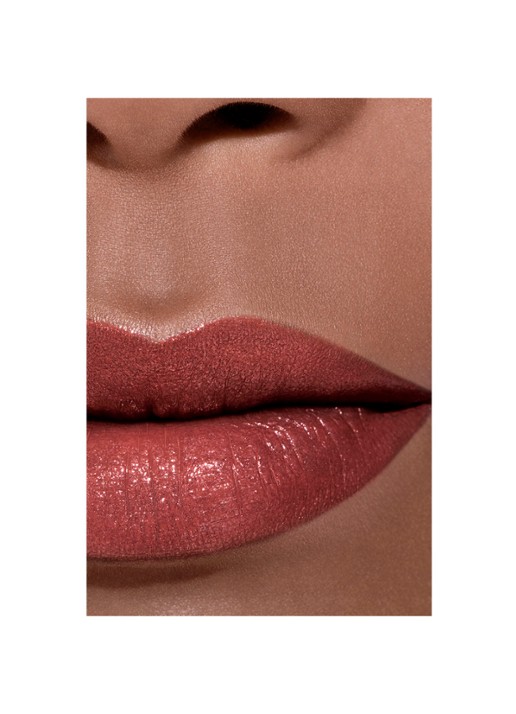 CHANEL DE LANGHOUDENDE HYDRATERENDE EN GLADSTRIJKENDE VERZORGENDE LIPPENSTIFT MET SATIJNGLANS - detail 3 113 rosehall