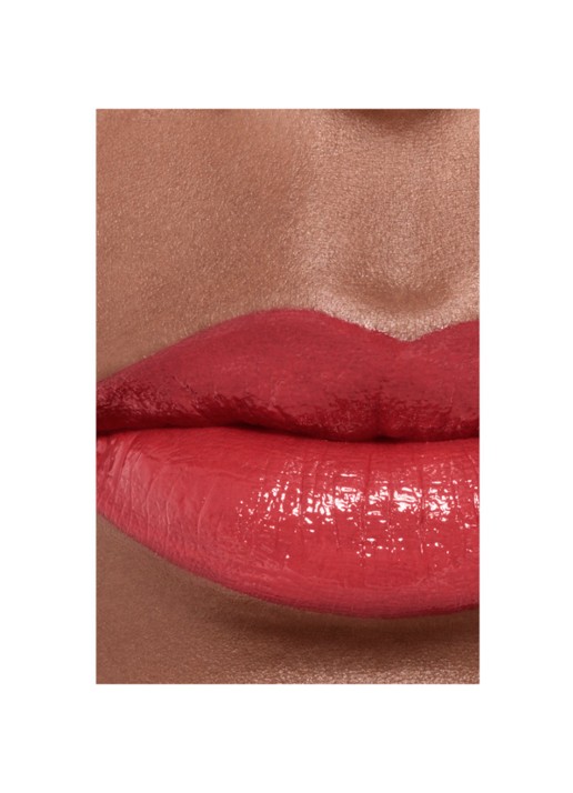 CHANEL DE UITERST LANGHOUDENDE GLANZENDE VLOEIBARE LIPPENSTIFT - detail 5 65 imperturbable 