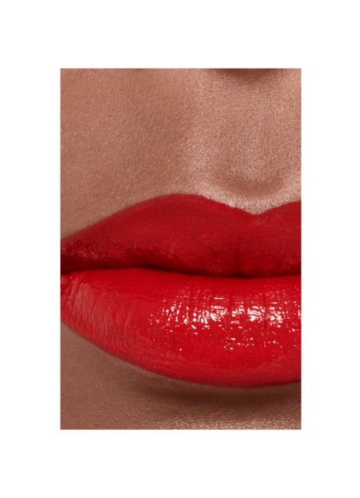 CHANEL DE UITERST LANGHOUDENDE GLANZENDE VLOEIBARE LIPPENSTIFT - detail 5 73 invincible 