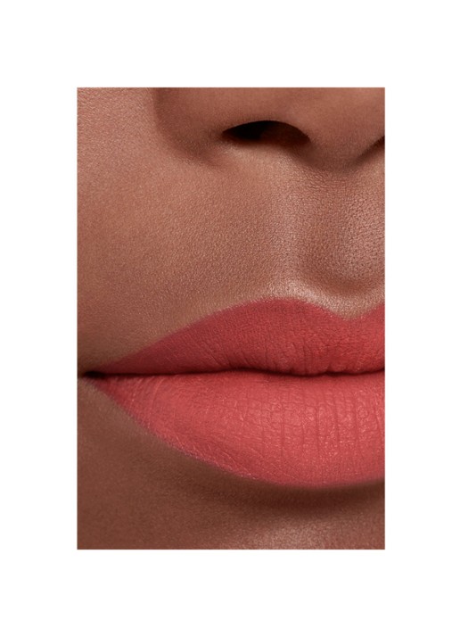 CHANEL DE ULTRA-LANGHOUDENDE INTENS MATTE VLOEIBARE LIPPENSTIFT - detail 6 206 surprenante