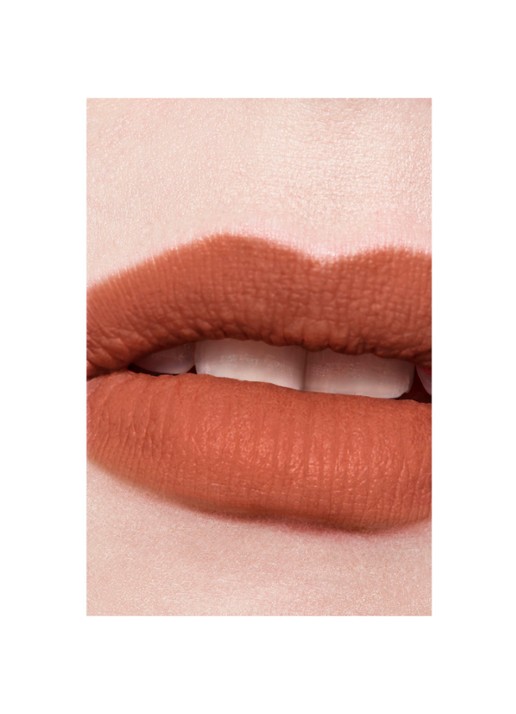 CHANEL DE ULTRA-LANGHOUDENDE INTENS MATTE VLOEIBARE LIPPENSTIFT - detail 6 212 stupéfiante