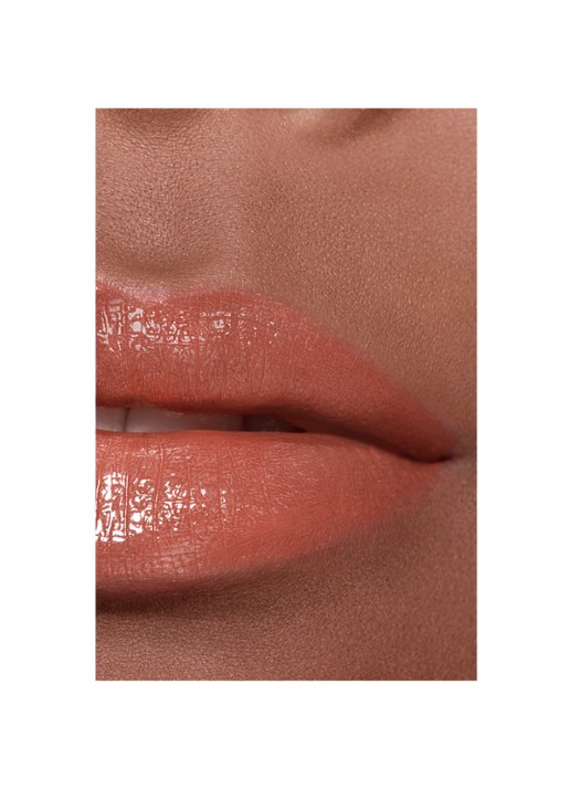 CHANEL DE VERFRAAIENDE HYDRATERENDE GETINTE BALSEM MET INTENSITEIT OP MAAT - detail 4 914 natural charm