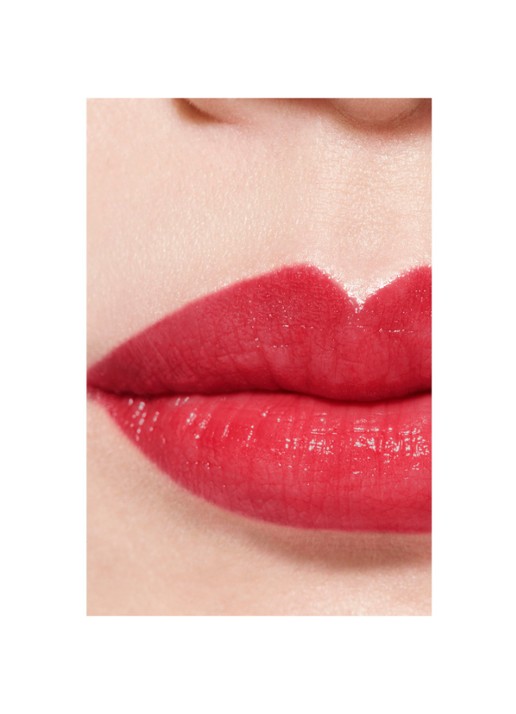 CHANEL DE VERFRAAIENDE HYDRATERENDE GETINTE BALSEM MET INTENSITEIT OP MAAT - detail 5 920 in love