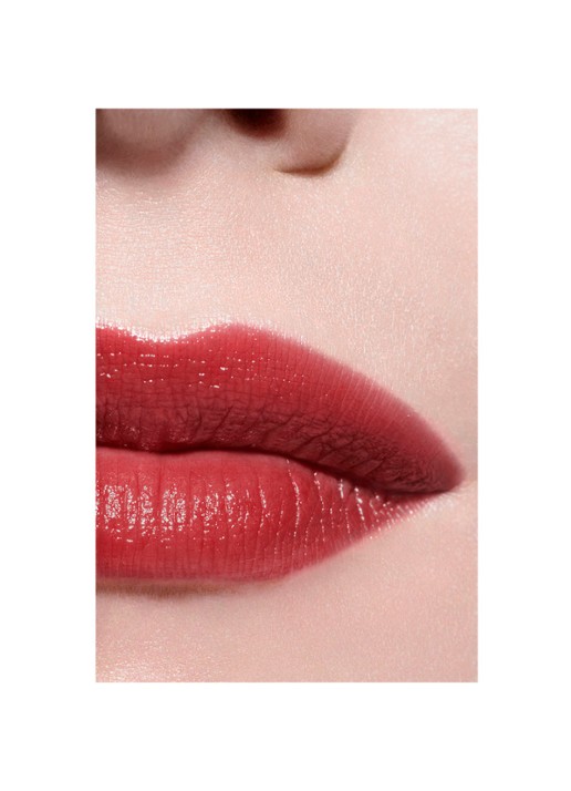 CHANEL DE VERFRAAIENDE HYDRATERENDE GETINTE BALSEM MET INTENSITEIT OP MAAT - detail 6 924 fall for me