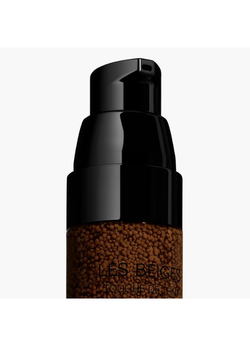 CHANEL EGALISEREN – LATEN STRALEN – HYDRATEREN. - detail 3 b160