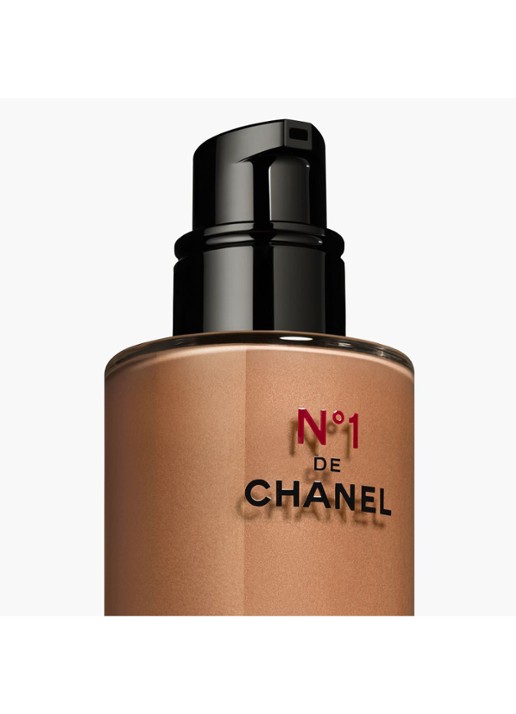 CHANEL FRISSER LATEN STRALEN – EGALISEREN – DE TEINT PERFECTIONEREN - detail 3 intense amber