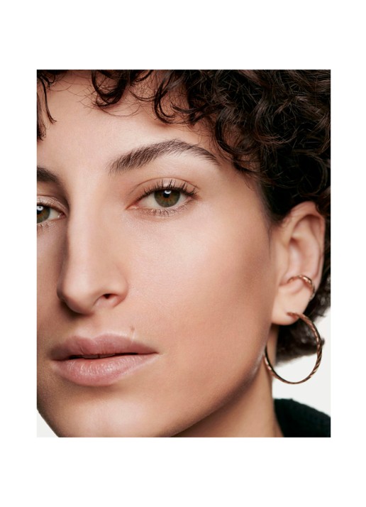 CHANEL GETINT SERUM DAT DE HUID ULTIEM LAAT STRALEN - detail 5 br32 