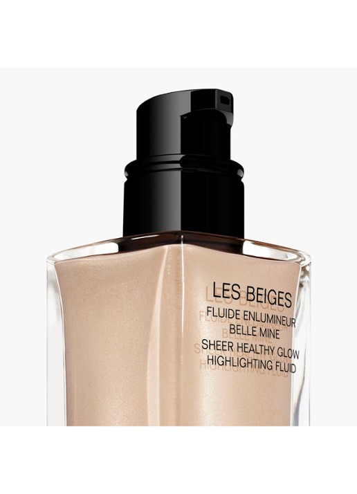 CHANEL HIGHLIGHTER MET IRISEREND EFFECT. STRALENDE HEALTY GLOW VOOR GEZICHT EN LICHAAM - achterkant pearly glow 