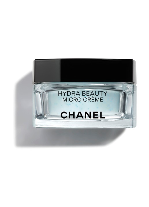CHANEL HYDRATEREND VOLLER MAKEND VERSTERKEND