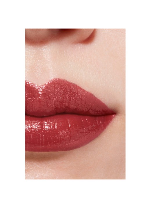 CHANEL INTENSE LIPPENSTIFT - detail 3 211 subtile 