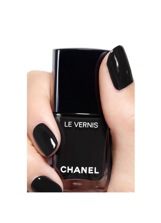 CHANEL LANGHOUDEND - detail 6 161 le diable en chanel 