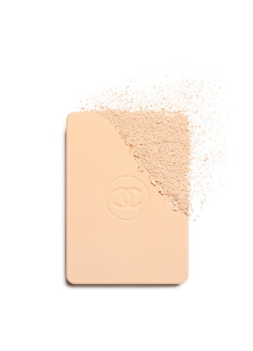 CHANEL LANGHOUDENDE UITERST COMFORTABELE COMPACTE FOUNDATION MET PERFECTE FINISH - detail 4 b10 