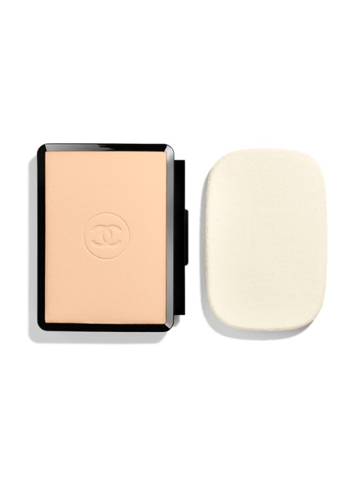 CHANEL LANGHOUDENDE UITERST COMFORTABELE COMPACTE FOUNDATION MET PERFECTE FINISH - voorkant b20 