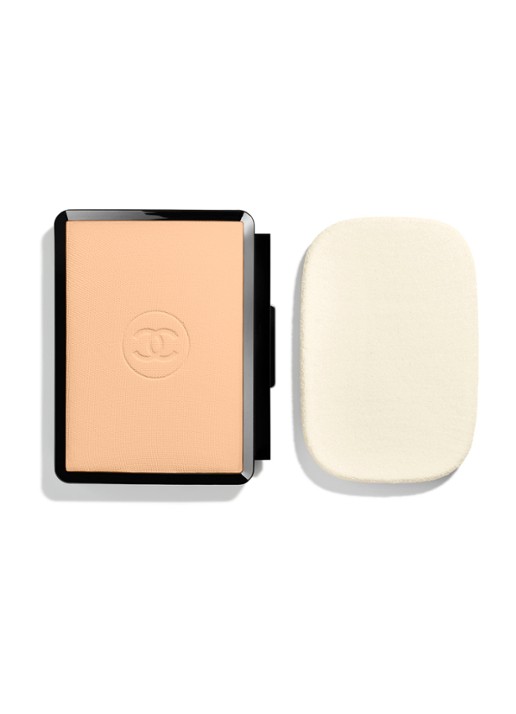 CHANEL LANGHOUDENDE UITERST COMFORTABELE COMPACTE FOUNDATION MET PERFECTE FINISH